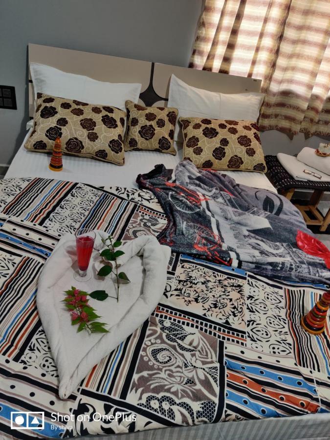 Lee Homestay Hampi Luaran gambar
