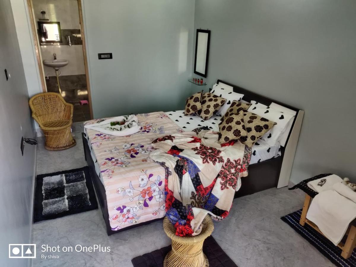 Lee Homestay Hampi Luaran gambar