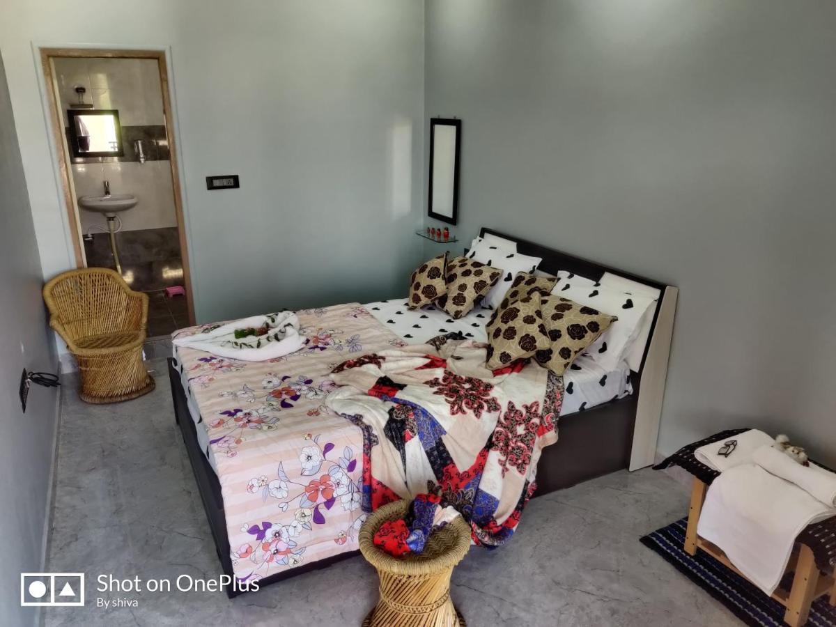 Lee Homestay Hampi Luaran gambar