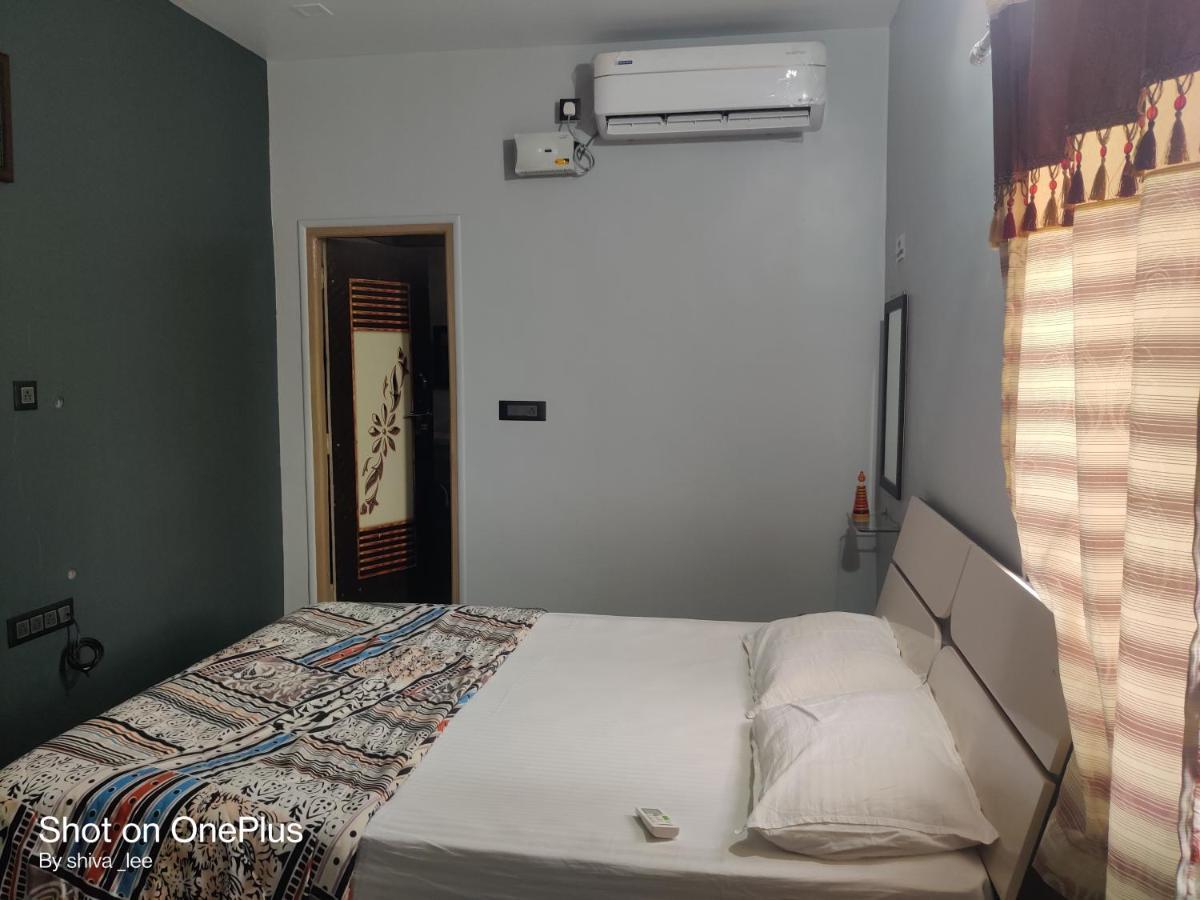Lee Homestay Hampi Luaran gambar